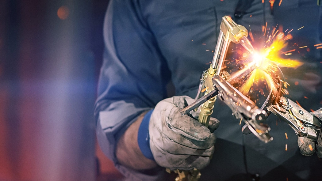 Metal Shop Masters 1. Sezon 3. Bölüm izle