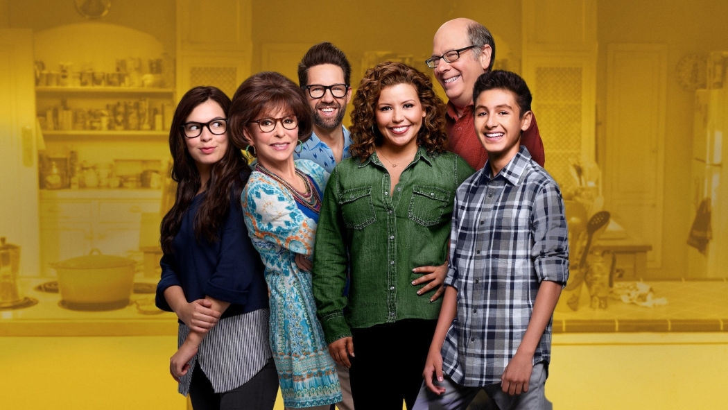 One Day at a Time 2. Sezon 13. Bölüm izle