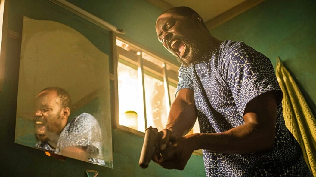 Sarı Kapüşonlu Kız izle