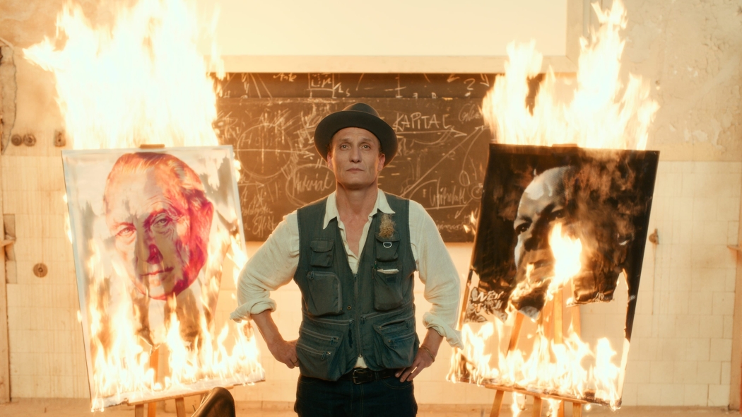 Asla Gözlerini Kaçırma izle